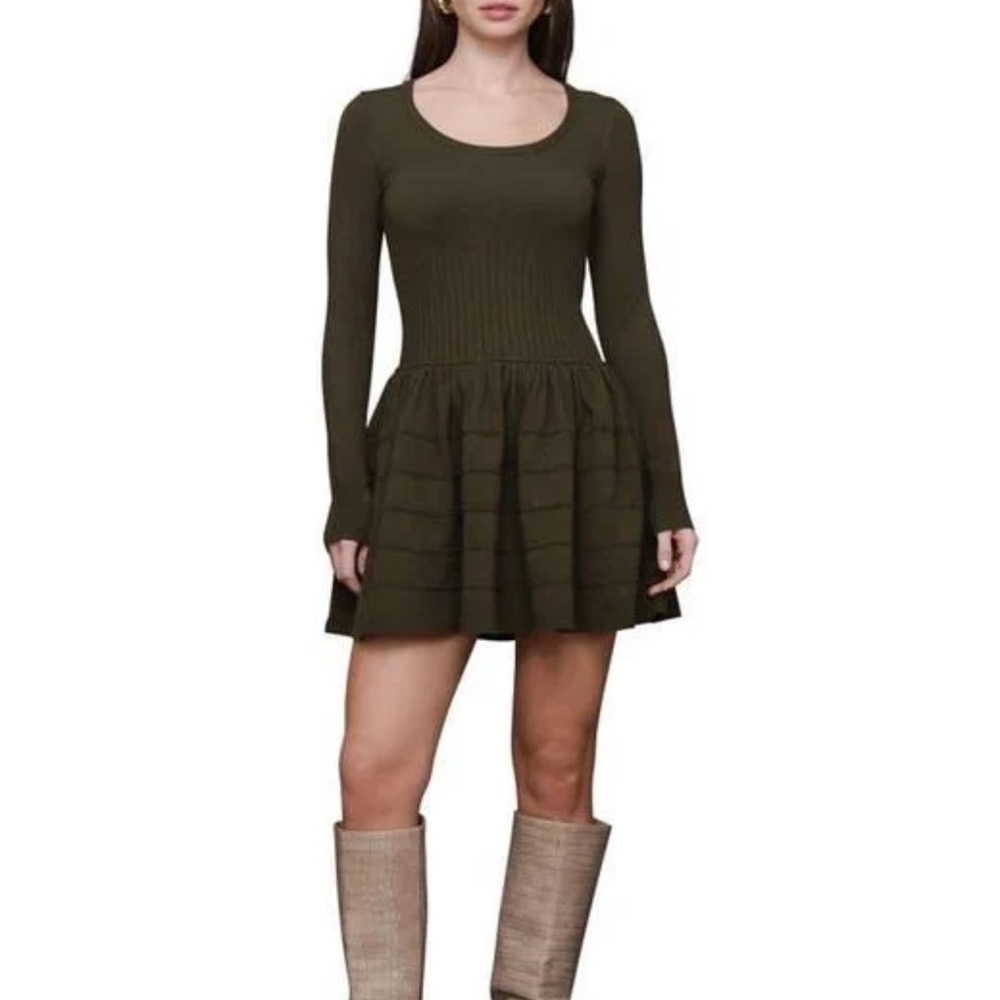 Avec Les Filles Olive Green Long Sleeve Fit-and-Flare Dress